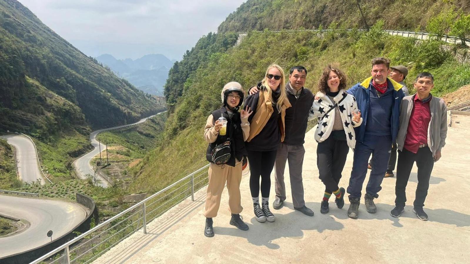 Bikki'S Jungle Homestay Ha Giang Luaran gambar